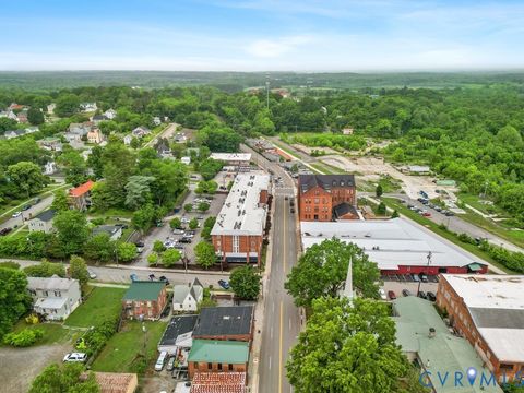 Tiny photo for 215 W Third Street, Farmville, VA 23901 (MLS # 2602577)