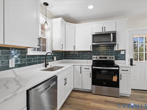 Tiny photo for 2507 Lincoln Avenue, Henrico, VA 23228 (MLS # 2533241)