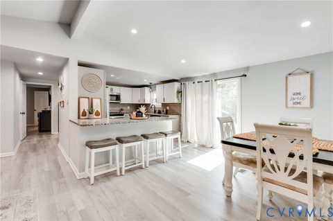 Tiny photo for 16275 Prince George Drive, Disputanta, VA 23842 (MLS # 2609246)