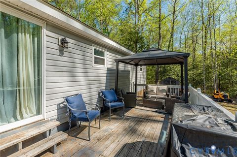 Tiny photo for 16275 Prince George Drive, Disputanta, VA 23842 (MLS # 2609246)