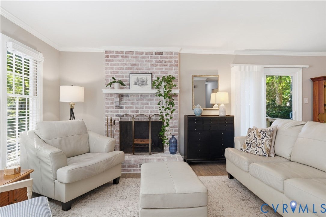 5054 Oakforest Drive