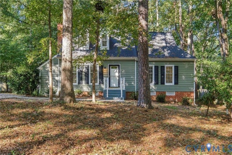 Photo of 5054 Oakforest Drive, Chesterfield, VA 23832 (MLS # 2627205)