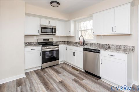 Tiny photo for 1204 Louis Lane, Hopewell, VA 23860 (MLS # 2607401)