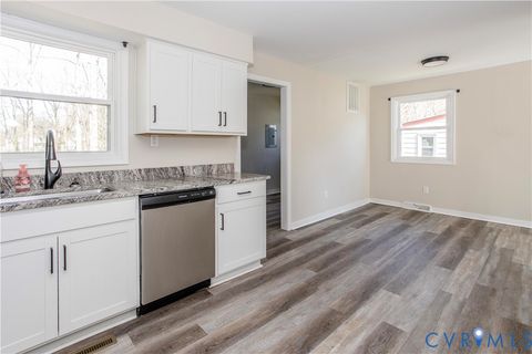 Tiny photo for 1204 Louis Lane, Hopewell, VA 23860 (MLS # 2607401)