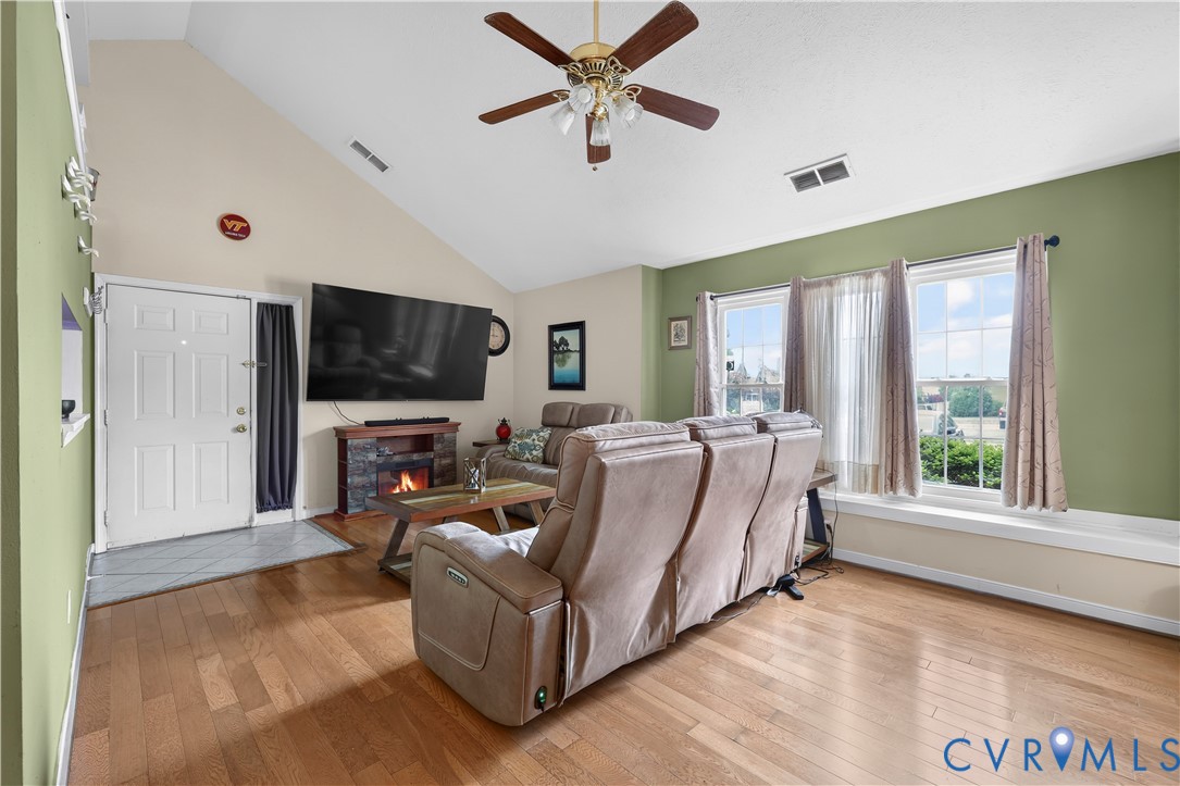 7812 Camolin Court
