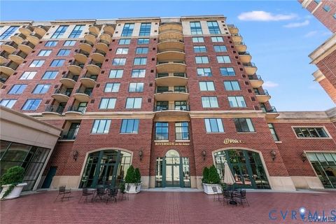 Photo of 1101 Haxall Point #U310, Richmond, VA 23219 (MLS # 2612442)