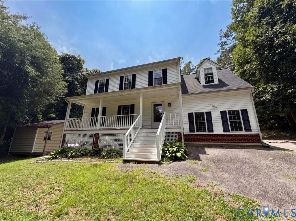 2566 Brookforest Court