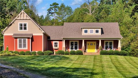 A home in Amelia Courthouse