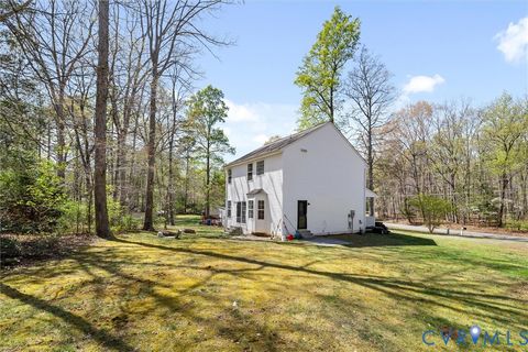 Tiny photo for 201 Washington Drive, Ruther Glen, VA 22546 (MLS # 2609066)