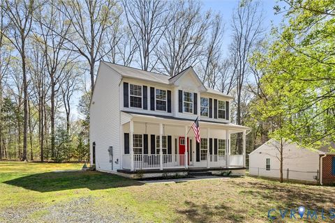 Tiny photo for 201 Washington Drive, Ruther Glen, VA 22546 (MLS # 2609066)