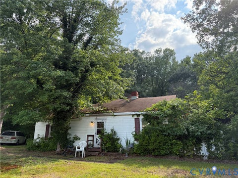 Photo of 705 Thompson Street, Ashland, VA 23005 (MLS # 2620303)
