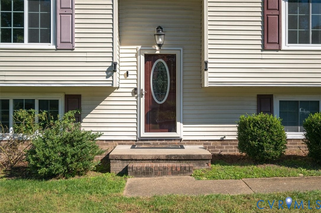 7325 Orchardhill Drive