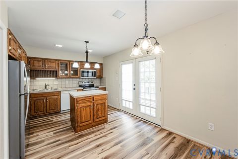 Tiny photo for 131 Raleigh Street, Williamsburg, VA 23185 (MLS # 2614336)