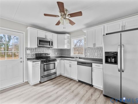 Tiny photo for 2228 Cullen Road, Richmond, VA 23224 (MLS # 2604165)