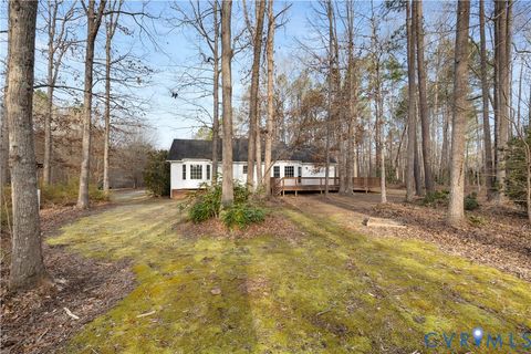 Tiny photo for 9281 Forestdale DR Dr, Amelia Courthouse, VA 23002 (MLS # 2604827)