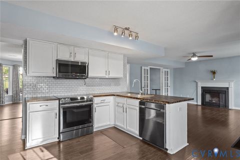 Tiny photo for 2500 Susten Lane, Richmond, VA 23224 (MLS # 2610178)