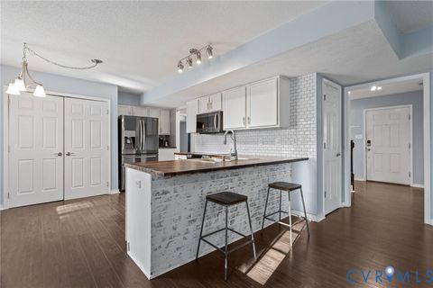 Tiny photo for 2500 Susten Lane, Richmond, VA 23224 (MLS # 2610178)