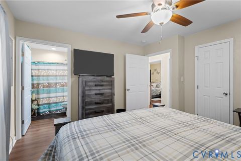 Tiny photo for 2005 Dublin Street, Hopewell, VA 23860 (MLS # 2600503)