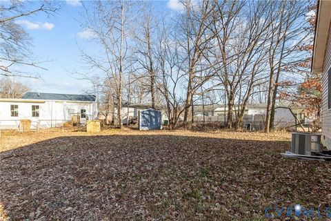 Tiny photo for 2005 Dublin Street, Hopewell, VA 23860 (MLS # 2600503)