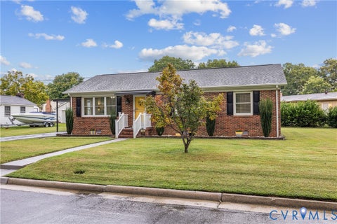 Tiny photo for 822 Old Town Drive, Colonial Heights, VA 23834 (MLS # 2625094)