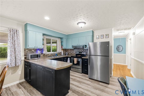 Tiny photo for 822 Old Town Drive, Colonial Heights, VA 23834 (MLS # 2625094)