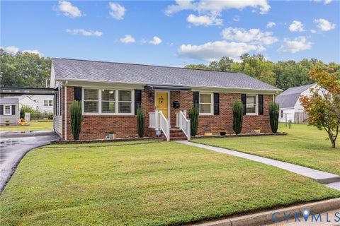 Tiny photo for 822 Old Town Drive, Colonial Heights, VA 23834 (MLS # 2625094)