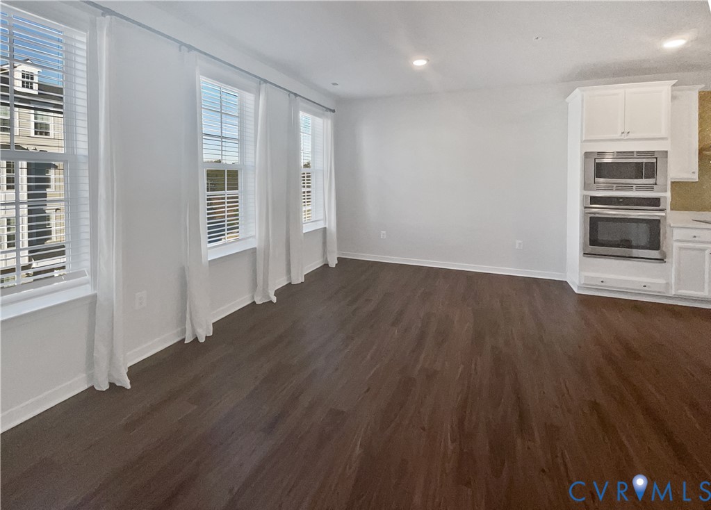 5925 Laurel Bed Lane B