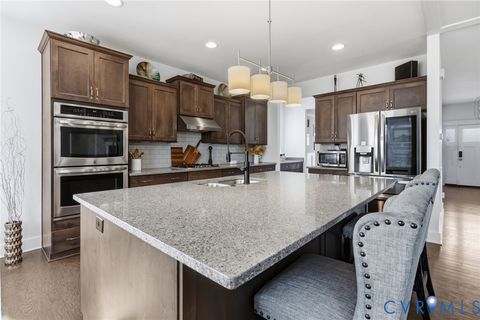 Tiny photo for 7455 Winding Jasmine Road, New Kent, VA 23141 (MLS # 2601794)