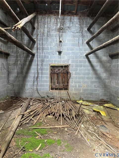 Tiny photo for 2201 Coles Ferry Road, Nathalie, VA 24577 (MLS # 2530258)