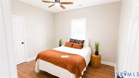 Tiny photo for 310 N Carolina Avenue, Petersburg, VA 23803 (MLS # 2616231)