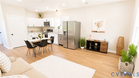 Tiny photo for 310 N Carolina Avenue, Petersburg, VA 23803 (MLS # 2616231)