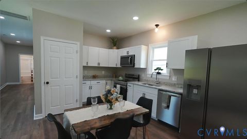 Tiny photo for 310 N Carolina Avenue, Petersburg, VA 23803 (MLS # 2616231)