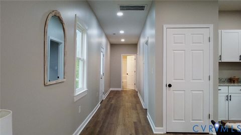 Tiny photo for 310 N Carolina Avenue, Petersburg, VA 23803 (MLS # 2616231)