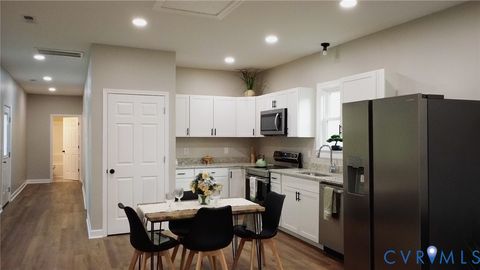 Tiny photo for 310 N Carolina Avenue, Petersburg, VA 23803 (MLS # 2616231)