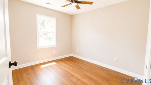Tiny photo for 310 N Carolina Avenue, Petersburg, VA 23803 (MLS # 2616231)
