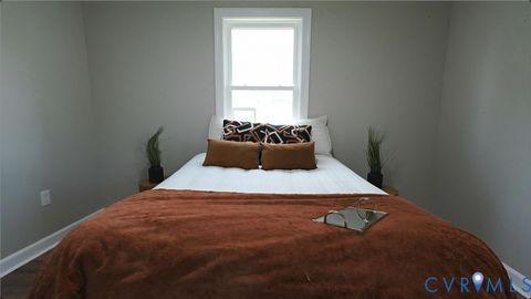 Tiny photo for 310 N Carolina Avenue, Petersburg, VA 23803 (MLS # 2616231)
