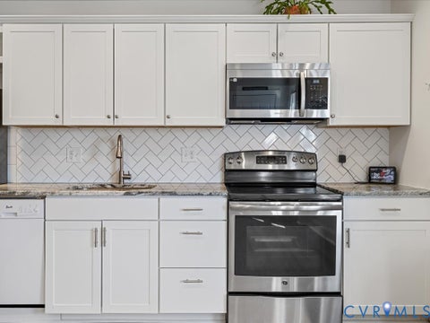 Tiny photo for 2021 Venable Street, Richmond, VA 23223 (MLS # 2625140)