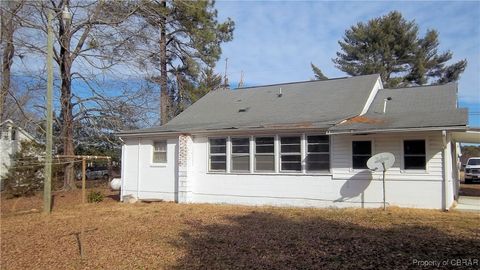 A home in Saluda