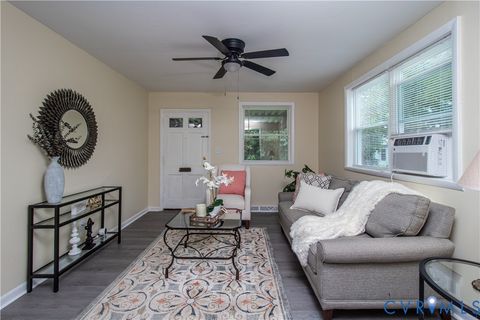 Tiny photo for 122 Kentucky Avenue, Petersburg, VA 23803 (MLS # 2530674)