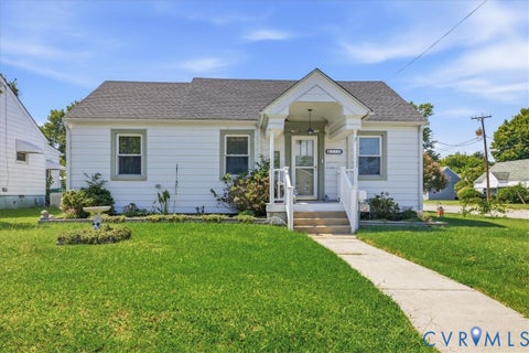 Photo of 216 Conduit Road, Colonial Heights, VA 23834 (MLS # 2625180)