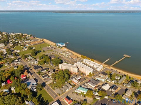 Tiny photo for 103 Irving Avenue #203, Colonial Beach, VA 22443 (MLS # 2627547)