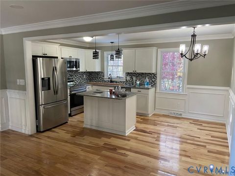 Tiny photo for 746 St John Street, Petersburg, VA 23803 (MLS # 2530102)