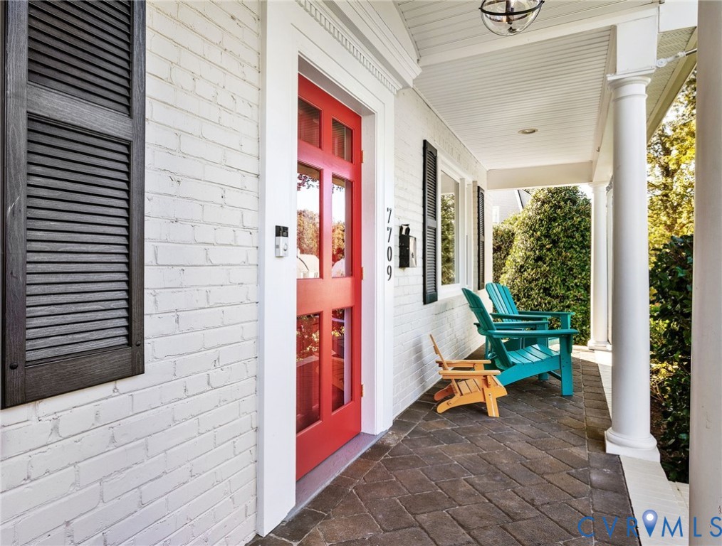 7709 Sweetbriar Road