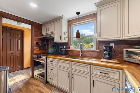 Tiny photo for 1925 Forestdale Drive, Midlothian, VA 23235 (MLS # 2616683)