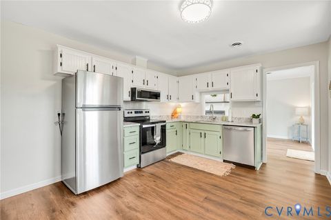 Tiny photo for 1199 Sunnyside Road, Tappahannock, VA 22560 (MLS # 2617350)