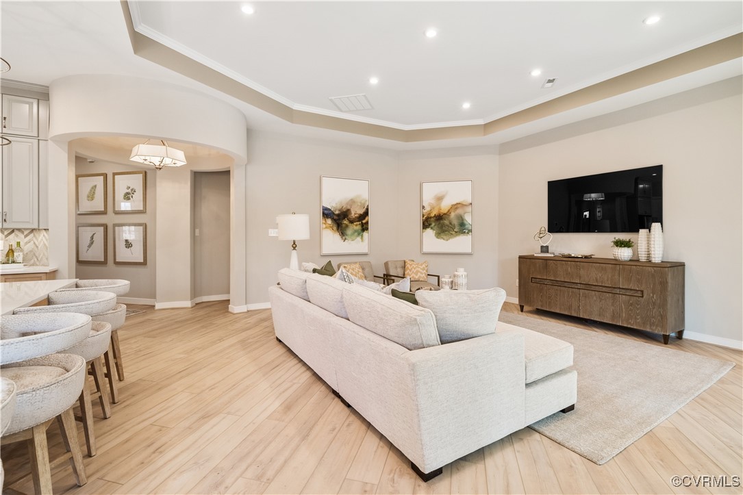 1049 Arbor Heights Terrace