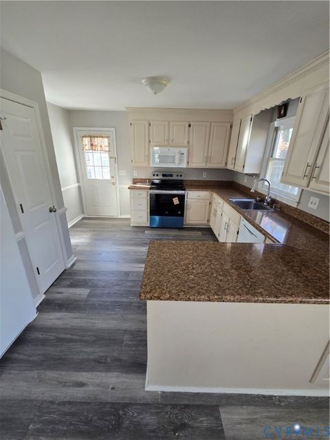 Tiny photo for 10204 Stonecrest Road, Chesterfield, VA 23237 (MLS # 2533496)