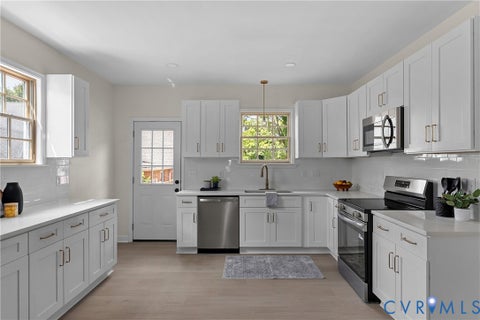 Tiny photo for 2426 Venable Street, Richmond, VA 23223 (MLS # 2623823)