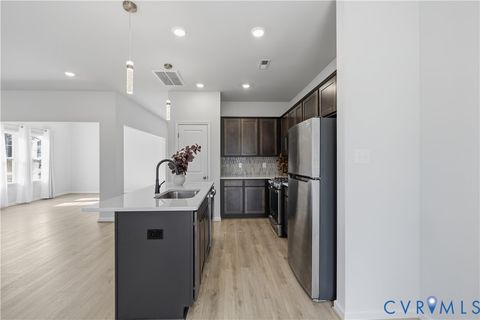 Tiny photo for 6437 Lila Crest LN, Midlothian, VA 23112 (MLS # 2532819)