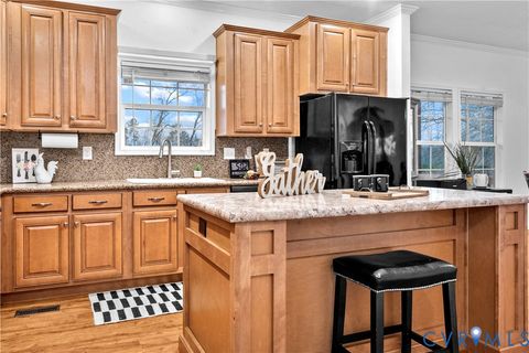 Tiny photo for 10885 Zilles Road, Dinwiddie, VA 23824 (MLS # 2602327)